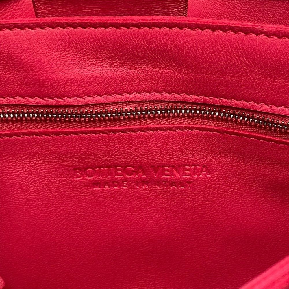 Bottega Veneta The Cassette Intreccio Leather Crossbody Bag - Picture 10 of 12